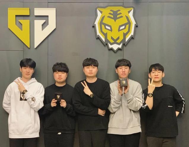 助攻也显示 助攻也显示